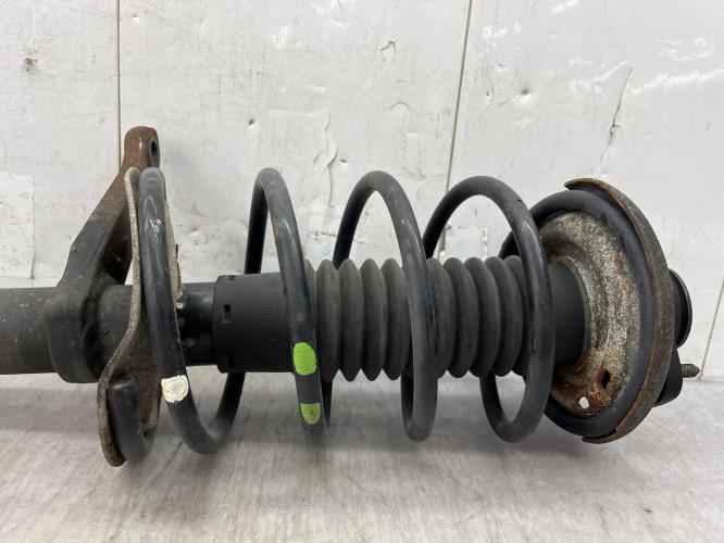 Fusee avant droit CITROEN SAXO PHASE 2 Essence