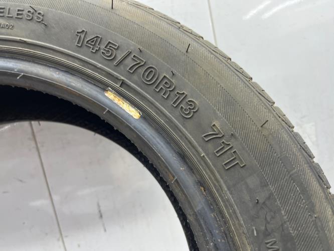 Pneu PEUGEOT 106 PHASE 1 Essence