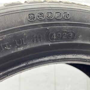 Pneu RENAULT CLIO 3 PHASE 1 Essence