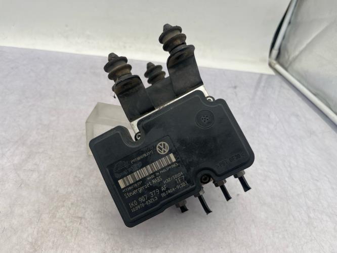 Bloc ABS (freins anti-blocage) VOLKSWAGEN GOLF 5 Diesel