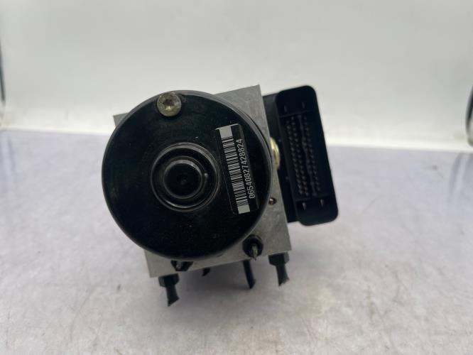 Bloc ABS (freins anti-blocage) VOLKSWAGEN GOLF 4 Essence