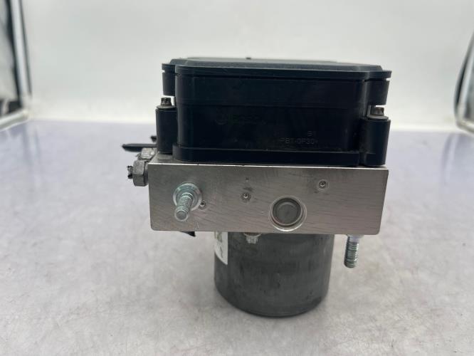 Bloc ABS (freins anti-blocage) PEUGEOT 3008 2 PHASE 1 Diesel