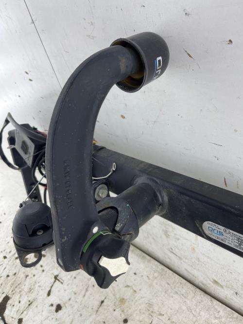 Attelage (boule de remorquage) SEAT IBIZA 4 PHASE 2 Essence
