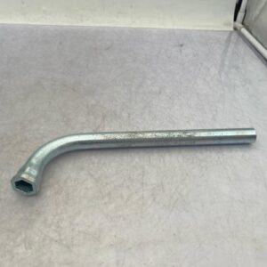 Cric (Ensemble depannage) VOLKSWAGEN GOLF 4 Essence