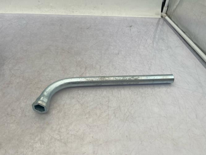 Cric (Ensemble depannage) VOLKSWAGEN GOLF 4 Essence