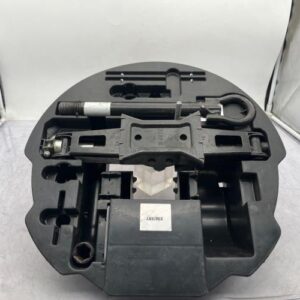 Cric (Ensemble depannage) RENAULT CLIO 4 PHASE 1 Essence