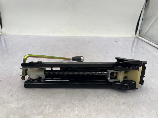Cric CITROEN SAXO PHASE 2 Essence