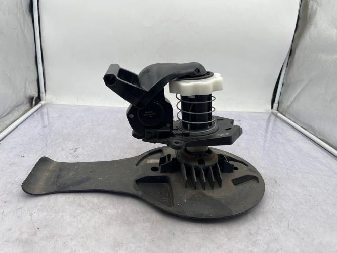 Treuil de roue de secours RENAULT CLIO 3 PHASE 1 Diesel