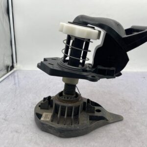 Treuil de roue de secours RENAULT CLIO 3 PHASE 2 Diesel