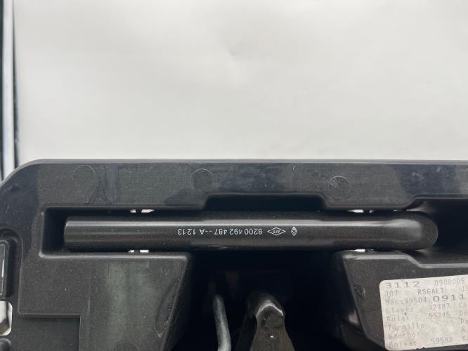 Cric (Ensemble depannage) RENAULT CAPTUR 1 PHASE 1 Essence