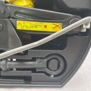 Cric (Ensemble depannage) PEUGEOT 208 1 PHASE 1 Diesel