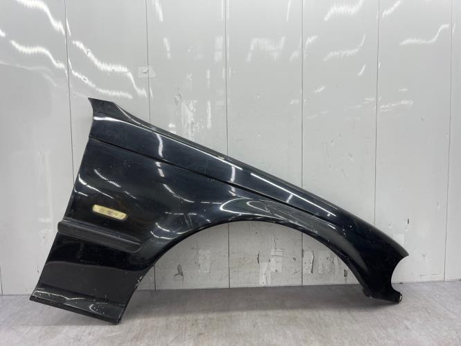 Aile avant droit BMW SERIE 3 E46 PHASE 1 Diesel