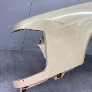 Aile avant gauche MERCEDES 190 W201 PHASE 2 Diesel