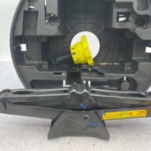 Cric (Ensemble depannage) PEUGEOT 208 1 PHASE 1 Diesel