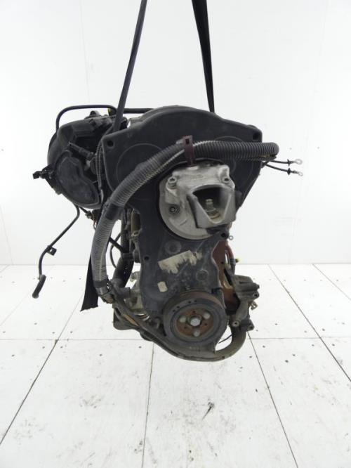 Moteur PEUGEOT 206 PHASE 1 Essence