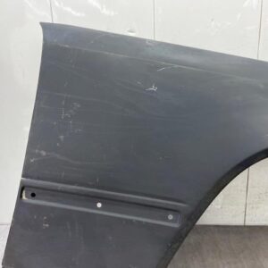 Aile avant droit MERCEDES 230 W124 PHASE 1 Diesel