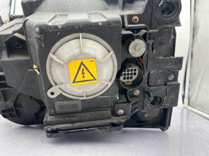 Optique avant principal droit (feux)(phare) LAND ROVER DISCOVERY 3 Diesel