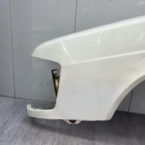 Aile avant gauche MERCEDES 190 W201 PHASE 1 Essence