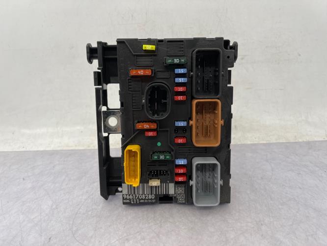Boitier servitude moteur (BSM) PEUGEOT 207 PHASE 1 Essence