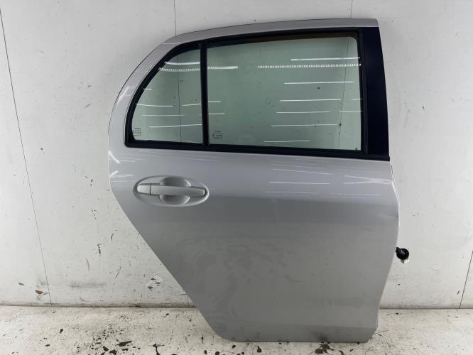 Porte arriere droit TOYOTA YARIS 2 PHASE 1 Diesel