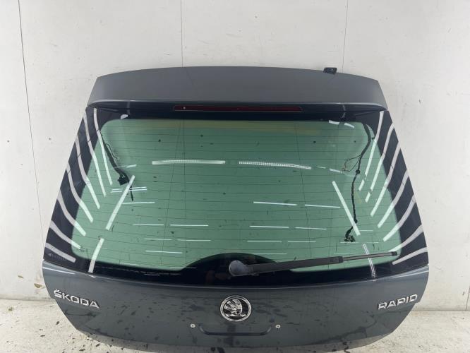 Malle/Hayon arriere SKODA RAPID SPACEBACK PHASE 2 Essence