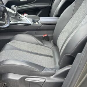 Interieur complet PEUGEOT 5008 2 PHASE 1 Essence
