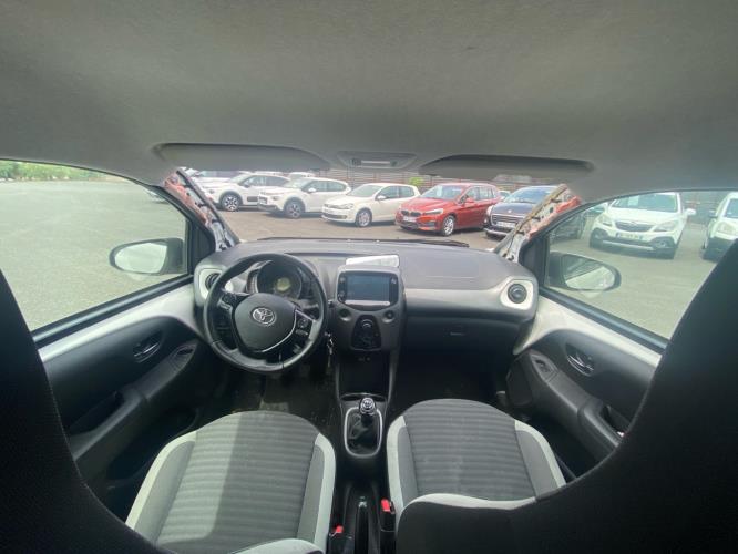 Ciel de toit TOYOTA AYGO 2 PHASE 2 Essence