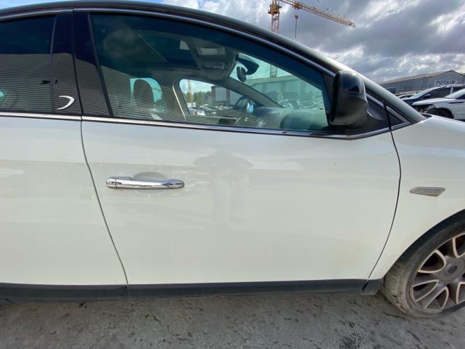Porte avant droit LANCIA DELTA 3 Diesel