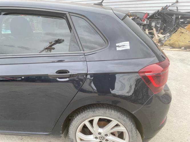 Feu arriere secondaire gauche (feux) VOLKSWAGEN POLO 6 PHASE 2 Essence