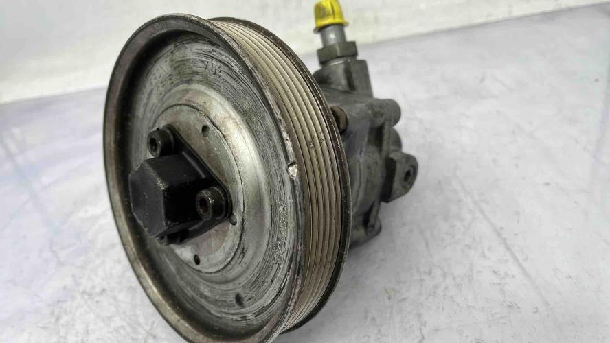 Pompe de direction AUDI A6 1 Diesel