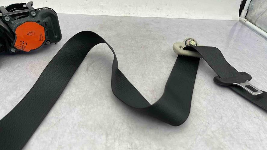 Ceinture avant droit NISSAN NOTE 2 Essence