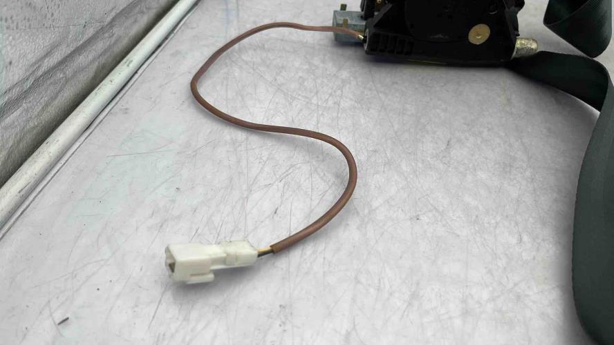 Ceinture arriere droit RENAULT CLIO 2 PHASE 2 Essence