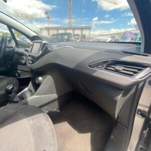 Tableau de bord PEUGEOT 208 1 PHASE 2 Essence