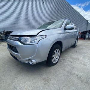 Pare choc avant MITSUBISHI OUTLANDER 3 Diesel