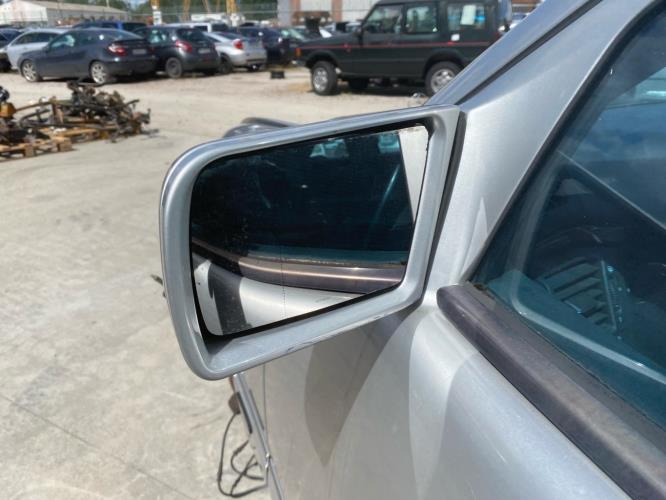 Retroviseur gauche MERCEDES CLASSE E 210 PHASE 1 Essence