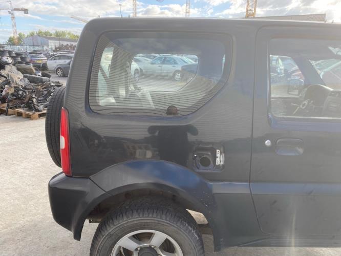 Custode arriere droit SUZUKI JIMNY 1 PHASE 2 Diesel