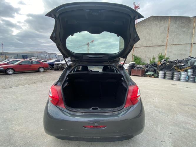 Pare choc arriere PEUGEOT 208 1 PHASE 1 Essence