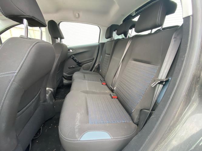 Interieur complet PEUGEOT 208 1 PHASE 1 Essence