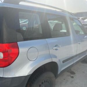 Aile arriere droit SKODA YETI PHASE 1 Essence