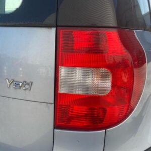 Feu arriere principal droit (feux) SKODA YETI PHASE 1 Essence