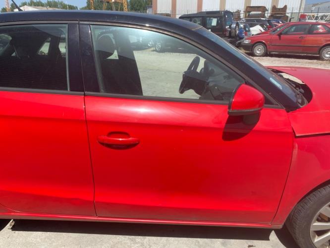 Porte avant droit AUDI A1 1 SPORTBACK PHASE 1 Essence