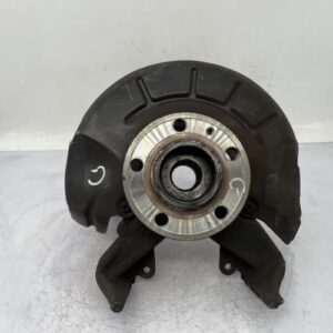 Fusee avant gauche AUDI A1 1 SPORTBACK PHASE 1 Essence