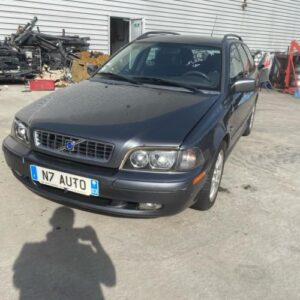 Pare brise VOLVO V 40 1 PHASE 2 BREAK Diesel