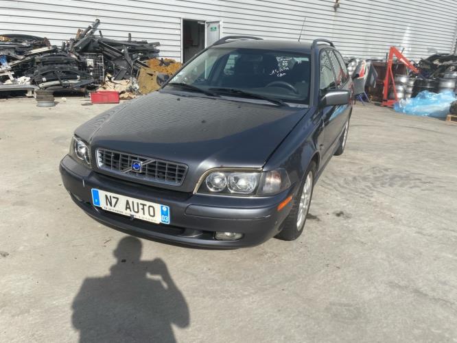 Pare brise VOLVO V 40 1 PHASE 2 BREAK Diesel