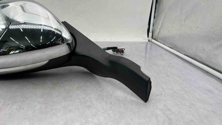 Retroviseur droit PEUGEOT 208 1 PHASE 2 Essence