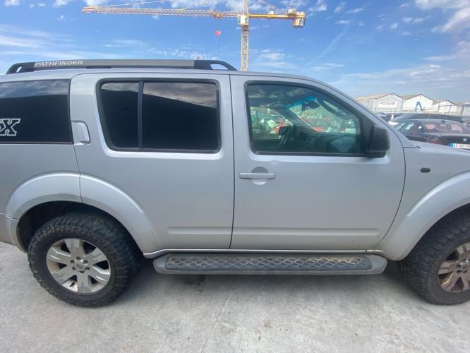Porte avant droit NISSAN PATHFINDER 2 PHASE 1 Diesel