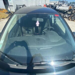 Pare brise OPEL CORSA E Essence