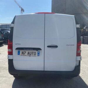Porte de coffre droit MERCEDES VITO 447 PHASE 2 Diesel