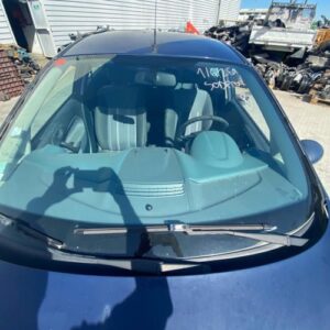 Pare brise FORD FIESTA 6 PHASE 1 Diesel