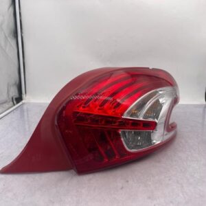 Feu arriere principal droit (feux) PEUGEOT 208 1 PHASE 1 Diesel